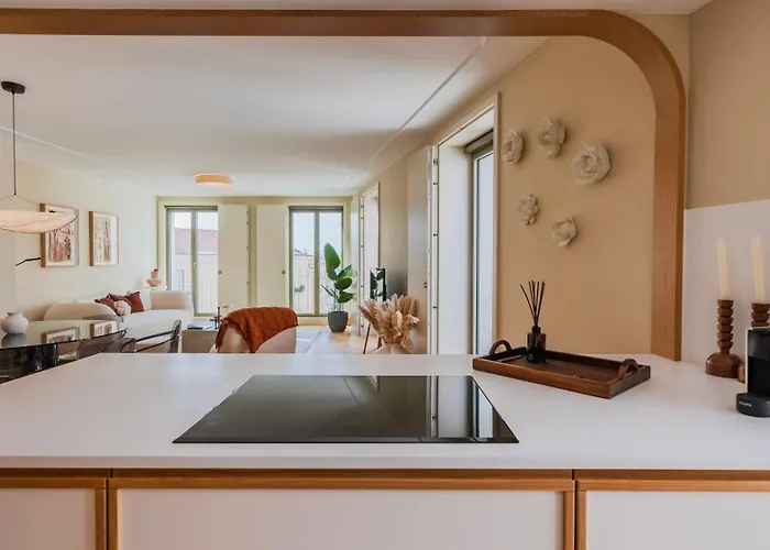 Apartament Contemporary 3 Bdr Flat With Parking By Lovelystay Lizbona