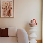 Contemporary 3 Bdr Flat With Parking By Lovelystay Apartamento Lisboa
