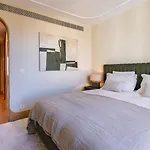 Apartamento Contemporary 3 Bdr Flat With Parking By Lovelystay Lisboa