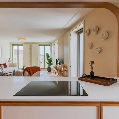 Διαμέρισμα Contemporary 3 Bdr Flat With Parking By Lovelystay Lisboa