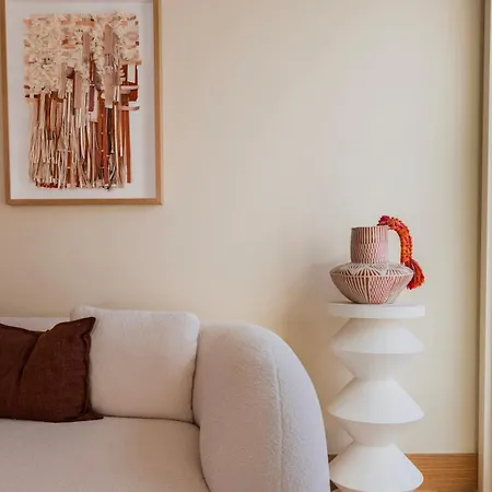 Elegant 3bdr Flat With Parking By Lovelystay Apartment Lisbon