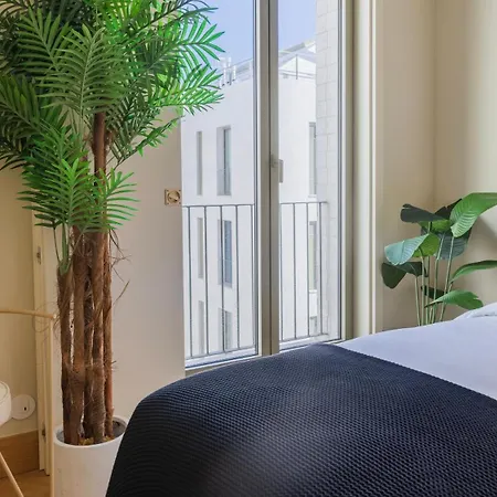 Elegant 3bdr Flat With Parking By Lovelystay Apartment Lisbon