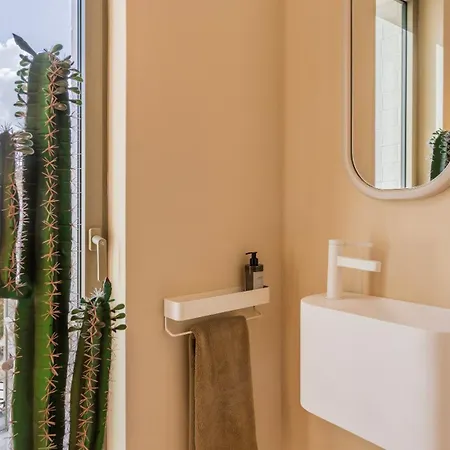 Contemporary 3 Bdr Flat With Parking By Lovelystay Διαμέρισμα Lisboa